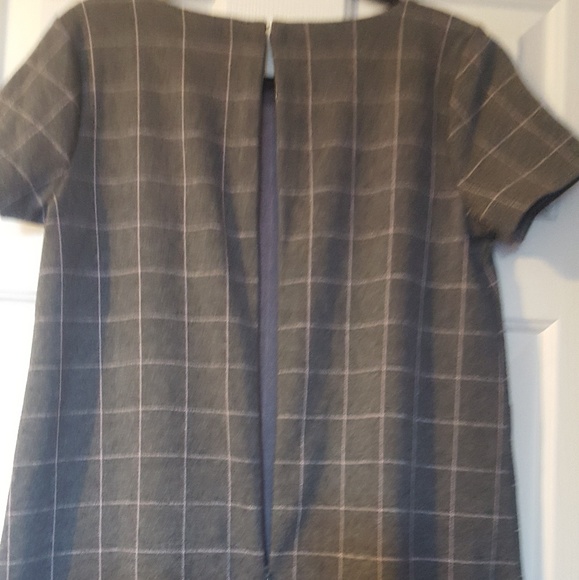 Grey Dress - Picture 4 of 5